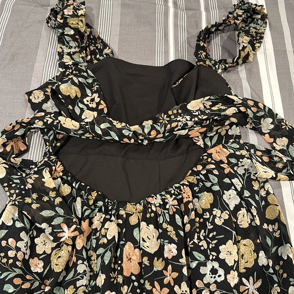 romper - Picture 2 of 2